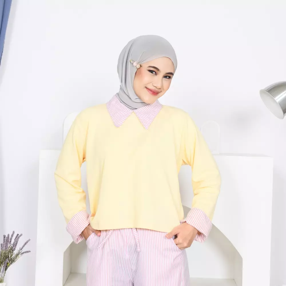 Sisi Knit Blouse - Soft Yellow M19833 R59S3
