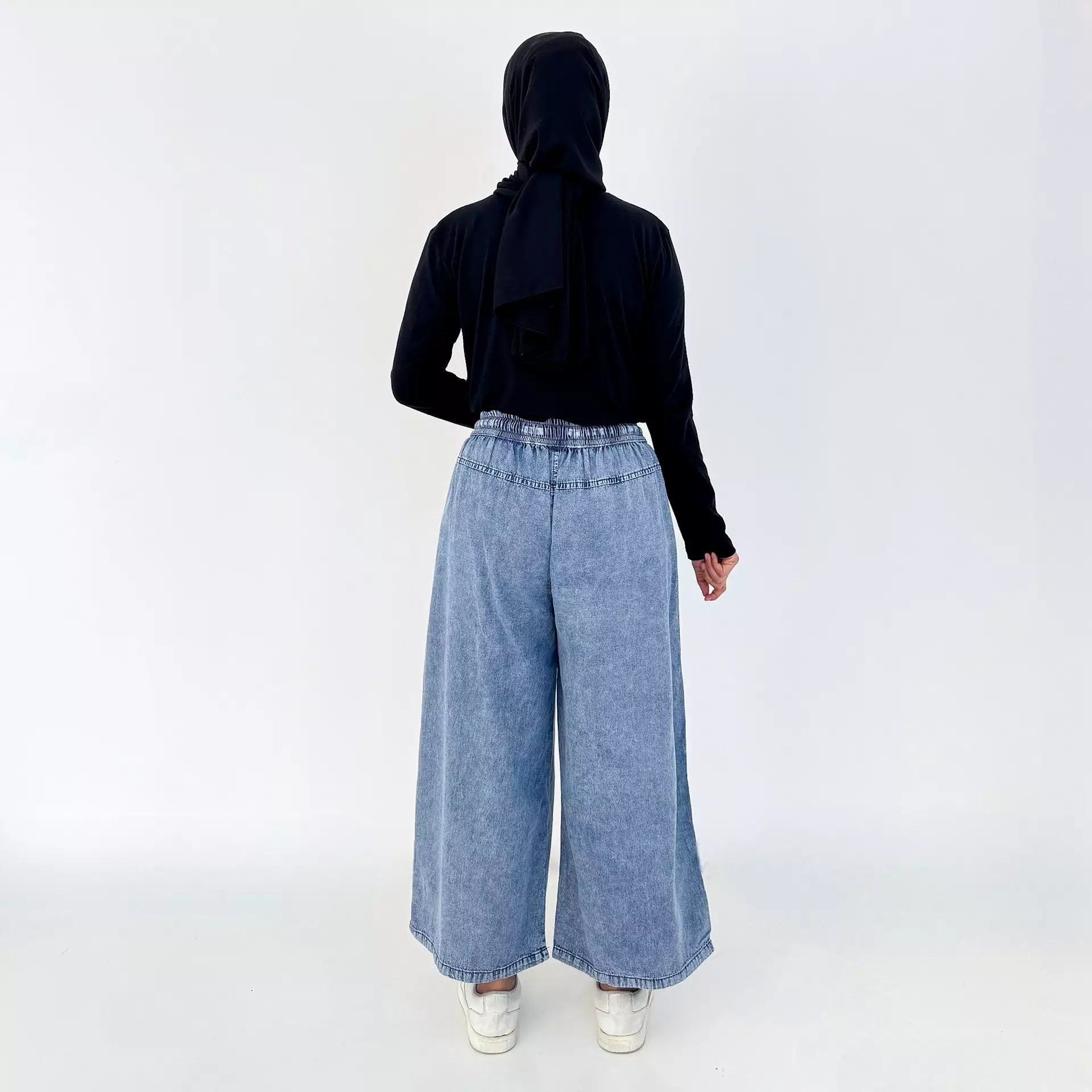 Emma Women Loose Jeans [SNOW BLUE]