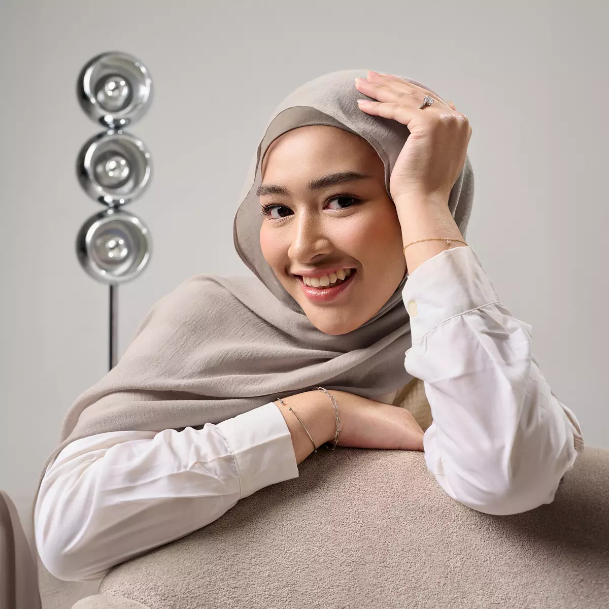 ZM Zaskia Mecca - Yoma Chaise Mauve | Arabian Shawl Pashmina (Inner Meleyot)