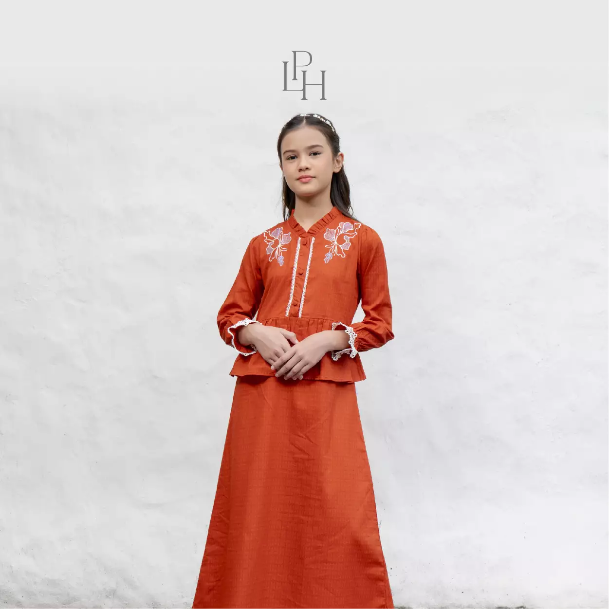 Little Palmerhaus - Baju Lebaran 2026 - Rihla Teen Girl Gamis (Baju Gamis Anak Perempuan Usia 6-14 Tahun) Terracotta