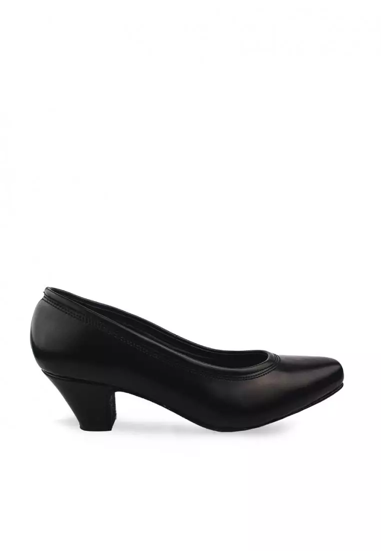 Discount on Zanea Shoes  shoes - SKU: Rountedtoe Pumpshoes