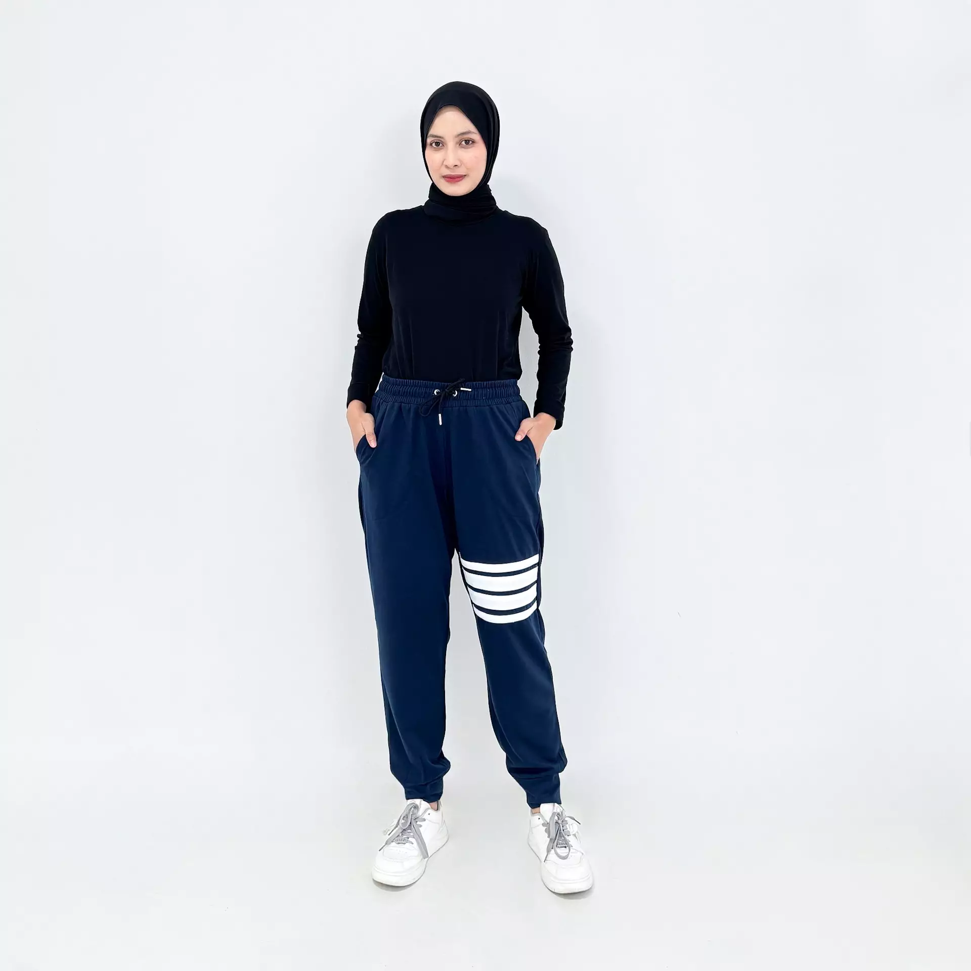 Celana Jogger Sporty Disa NAVY Bawahan Training Wanita UV Protection