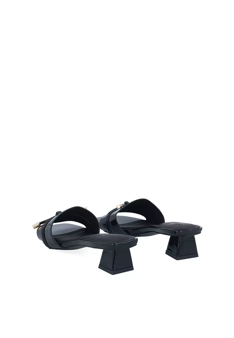 Black Glossy Chunky Heeled Sandals