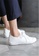 Crystal Korea Fashion 白色 韓國製新款百搭輕便平底休閒鞋 DB43CSH0100B4AGS_5