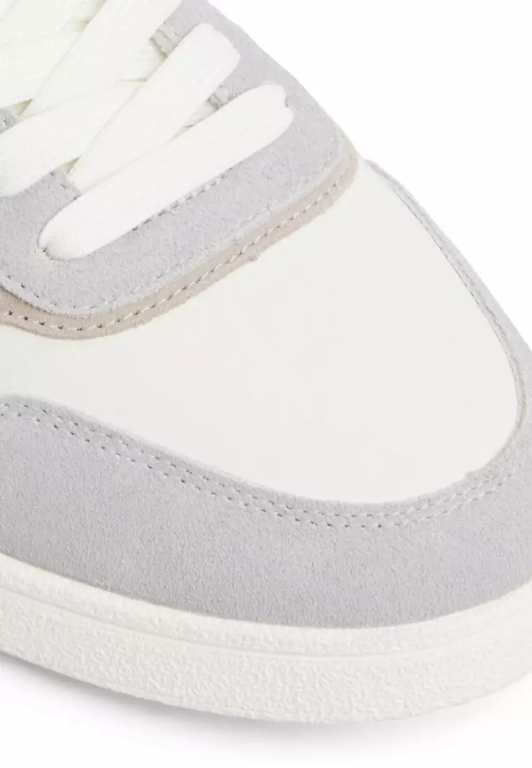 Curtis Sneakers