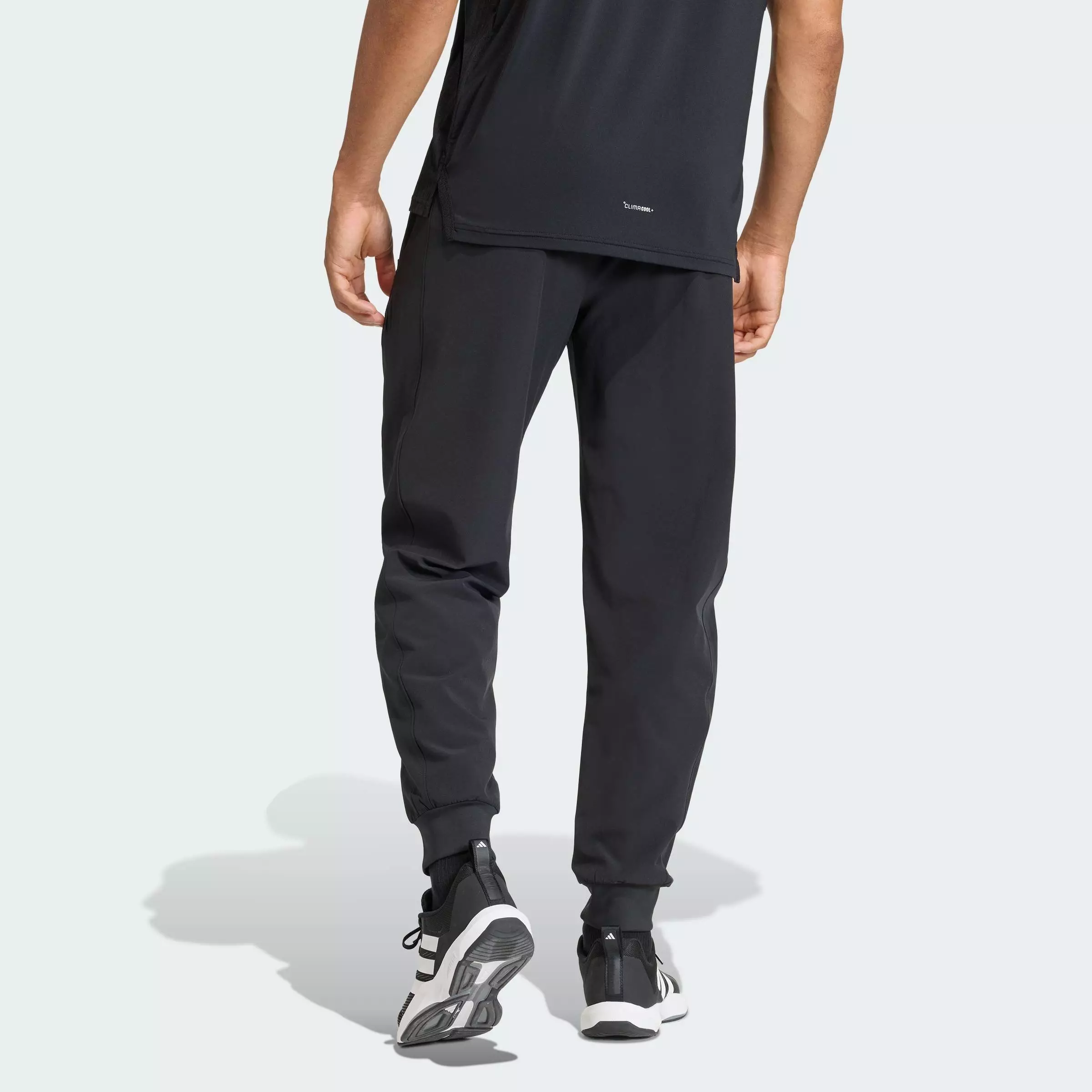Workout Essentials Flex Woven Pant