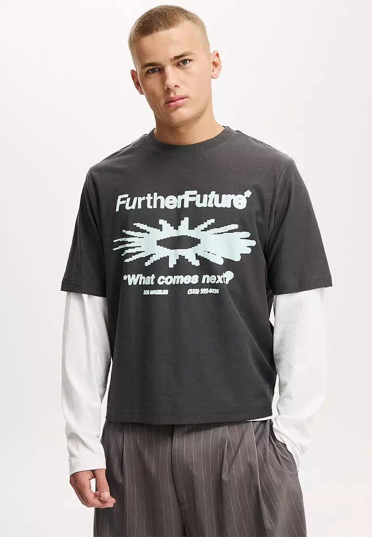 Cropped Fit Graphic T-Shirt