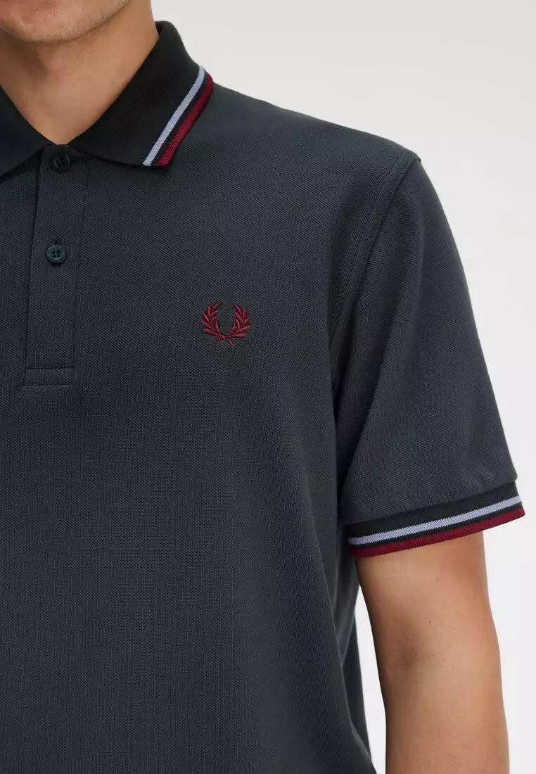 Fred Perry M12 Made in England Twin Tipped Fred Perry Shirt (Night Green / Light Smoke / Burnt Red)