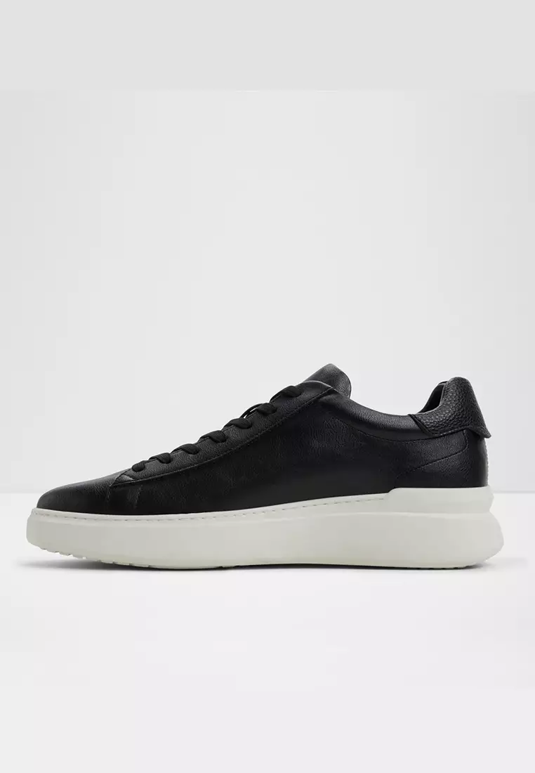 Paxon Low-Top Sneakers