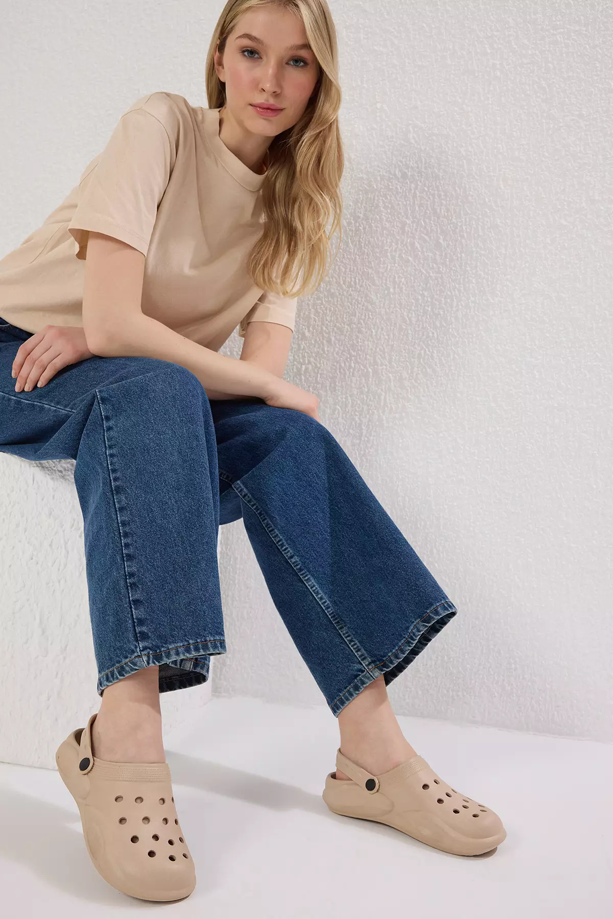 Beige Light Sole Eva Women's Flat Closed Front Sandals Slippers Takss25Sd00031