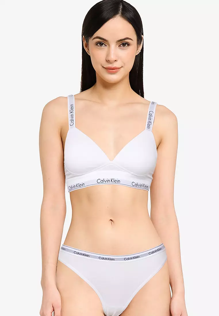 Buy Clovia Cotton Rich Non-Padded Wirefree T-Shirt Bra & Mid Waist Hipster  Panty - Red online