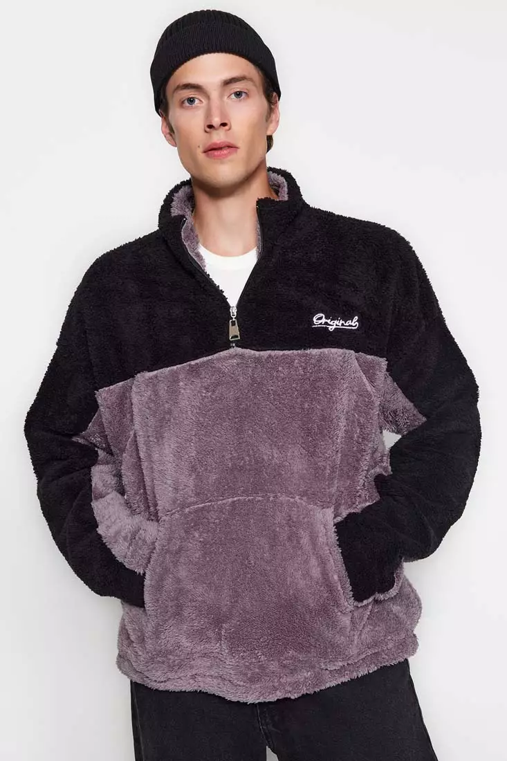 Thick black outlet fleece