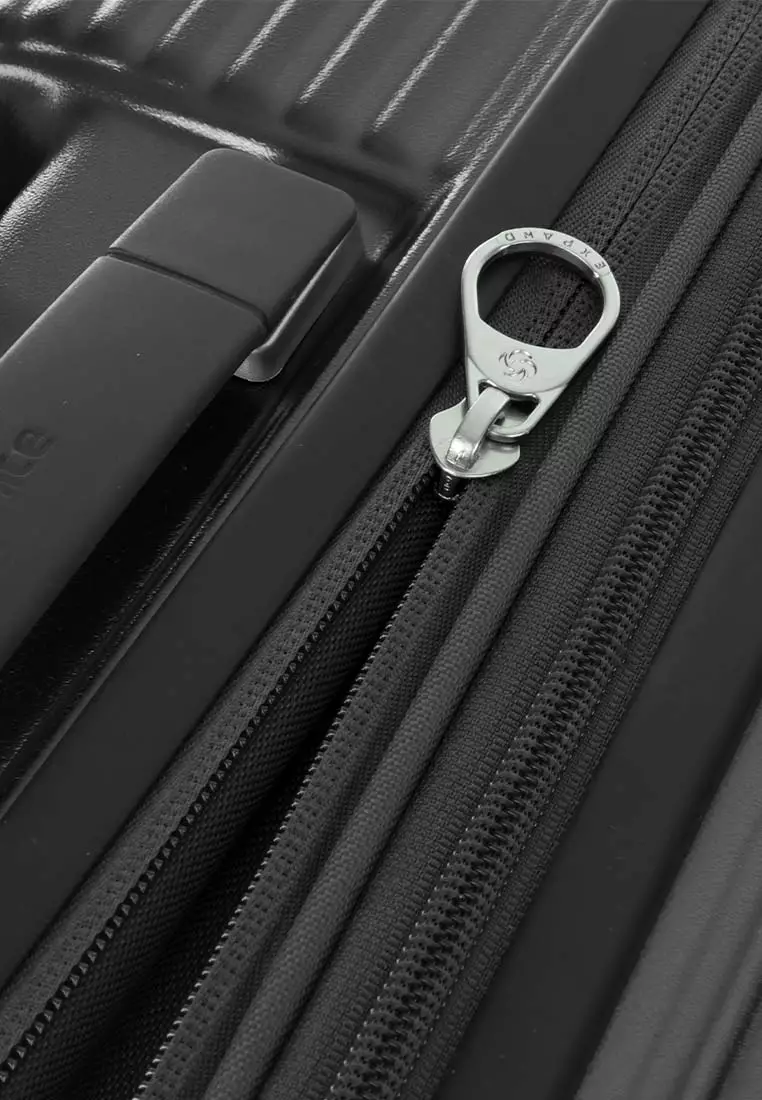 AZIO SPINNER 69/25 EXP - MATTE BLACK