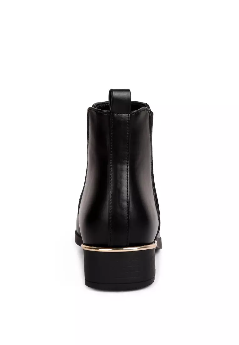 Chelsea boots gold cheap detail