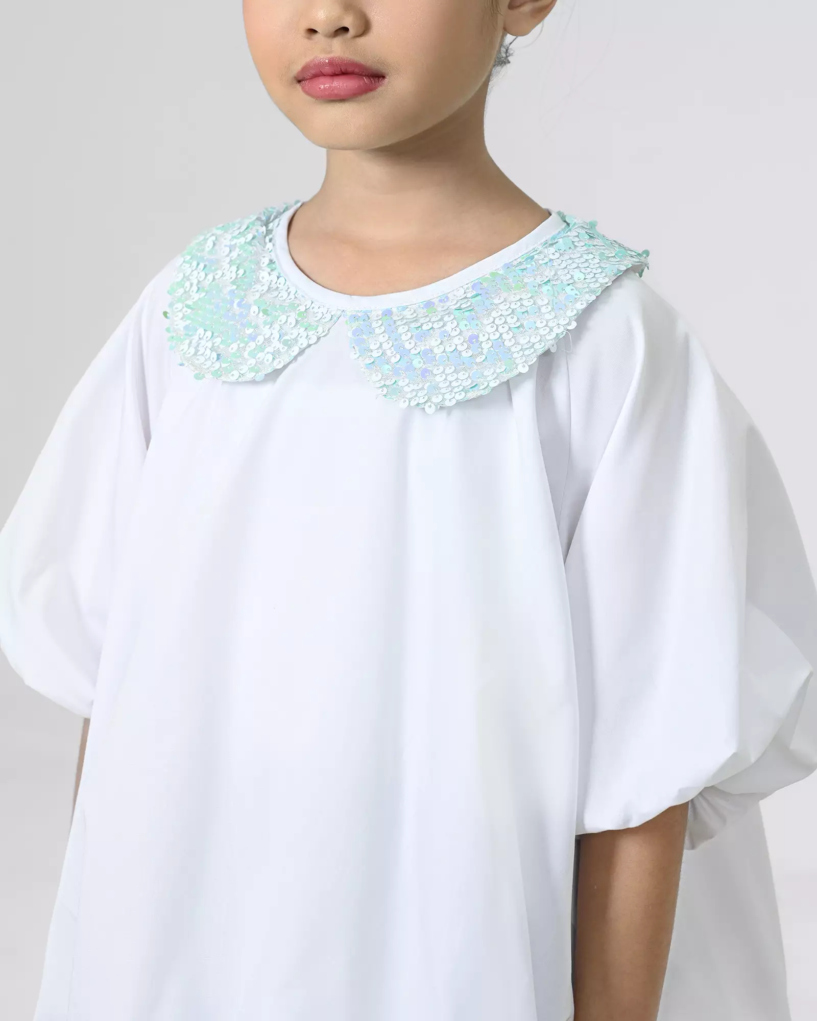 Geulis.id ASHLEY BLOUSE - BROKENWHITE
