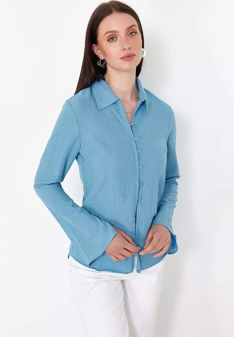 Fitted Long Sleeves Shirt