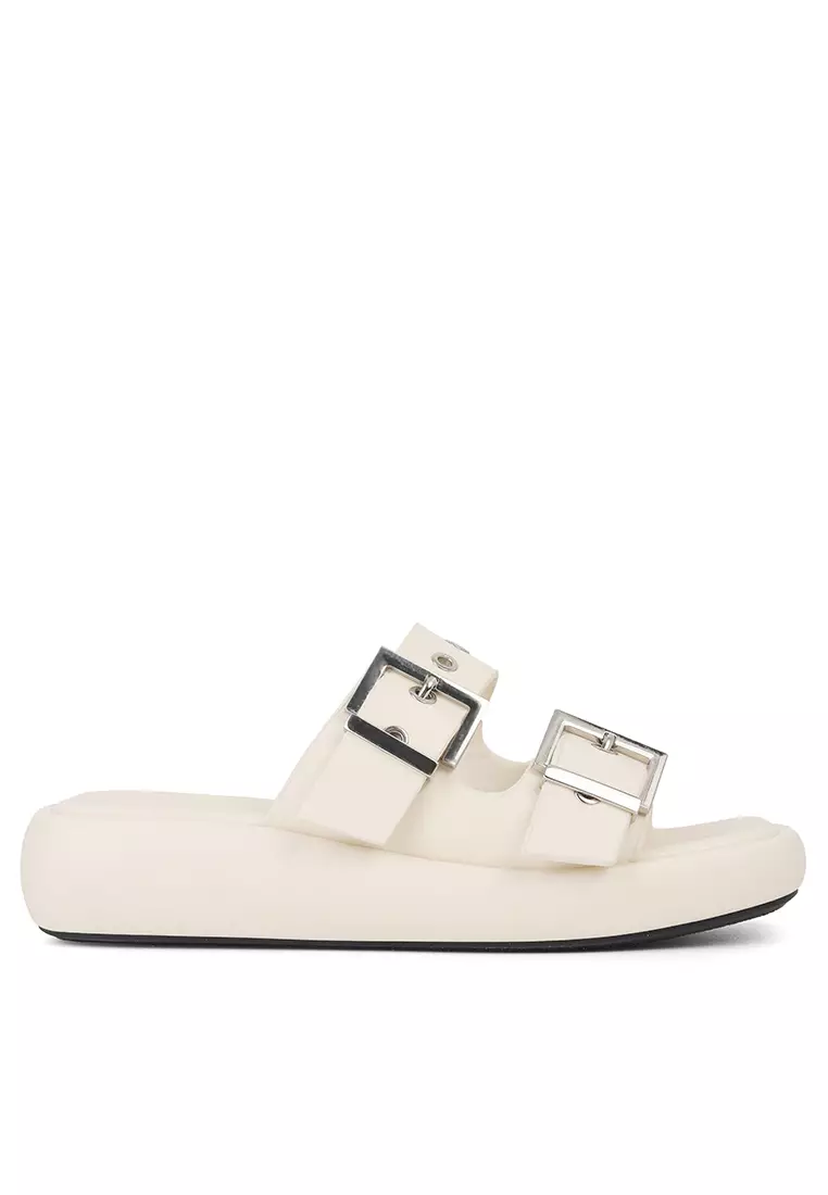 Discount on Twenty Eight Shoes  shoes - SKU: Buckle Strap Microfiber Leather Sandals Xj6698-2