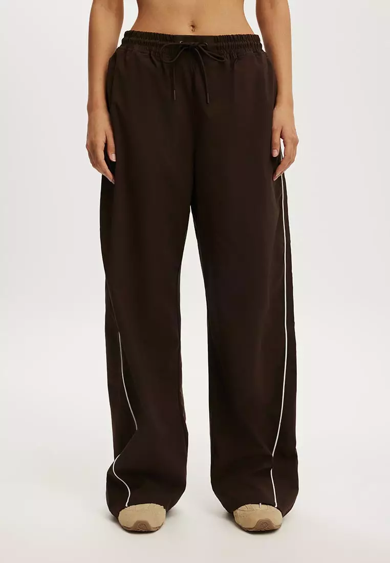 Baggy Woven Sweatpants