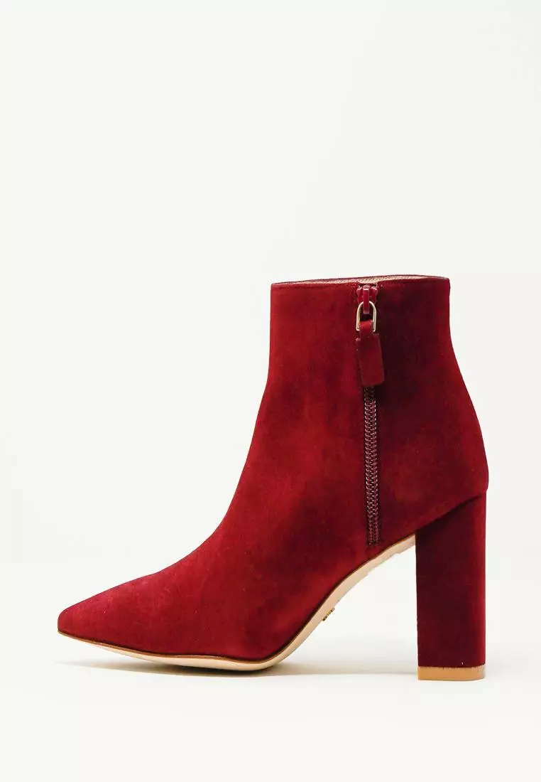 Stivaletto stradivarius store