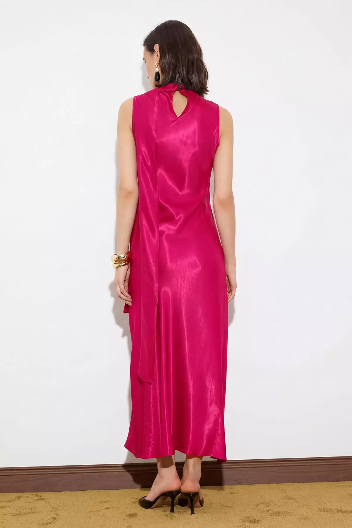 Fuchsia Plain Woven Satin Midi Unlined Stylish/Evening Dress