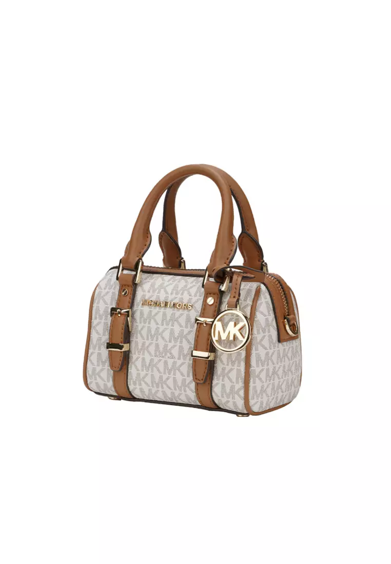 Michael kors boston bag store