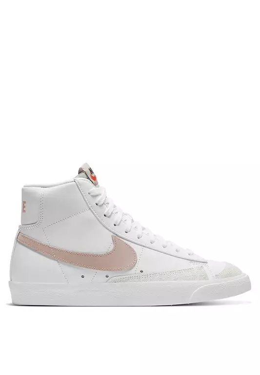 Women's Blazer Mid '77 Shoes