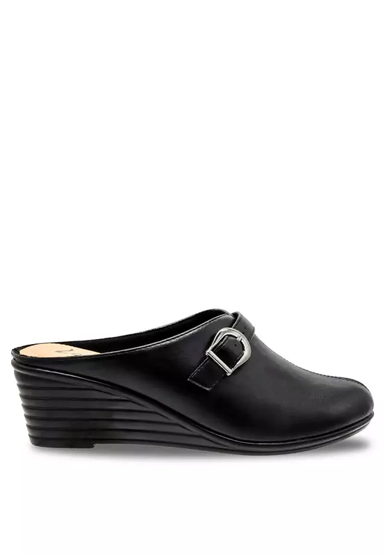 Discount on Louis Cuppers  shoes - SKU: Faux Leather Wedge Pumps