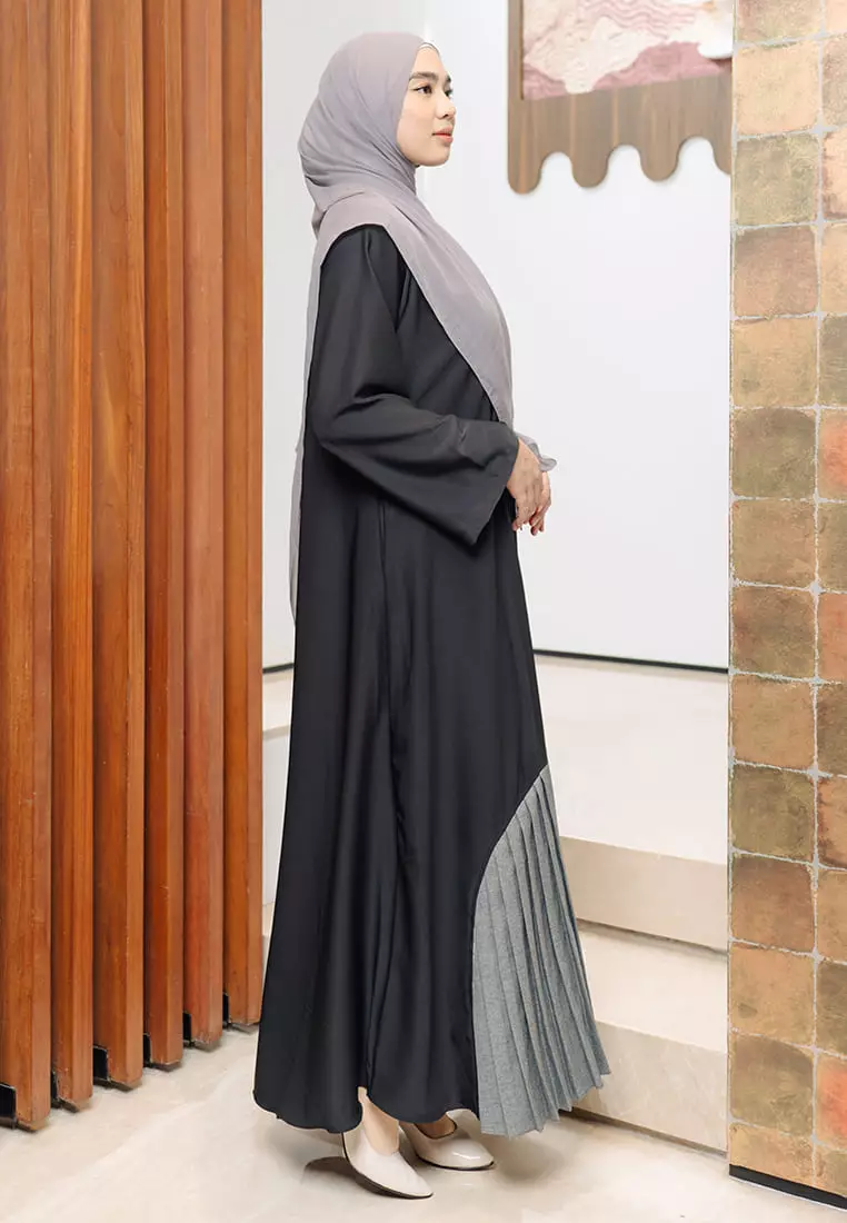 Shadeena Abaya Dress Black