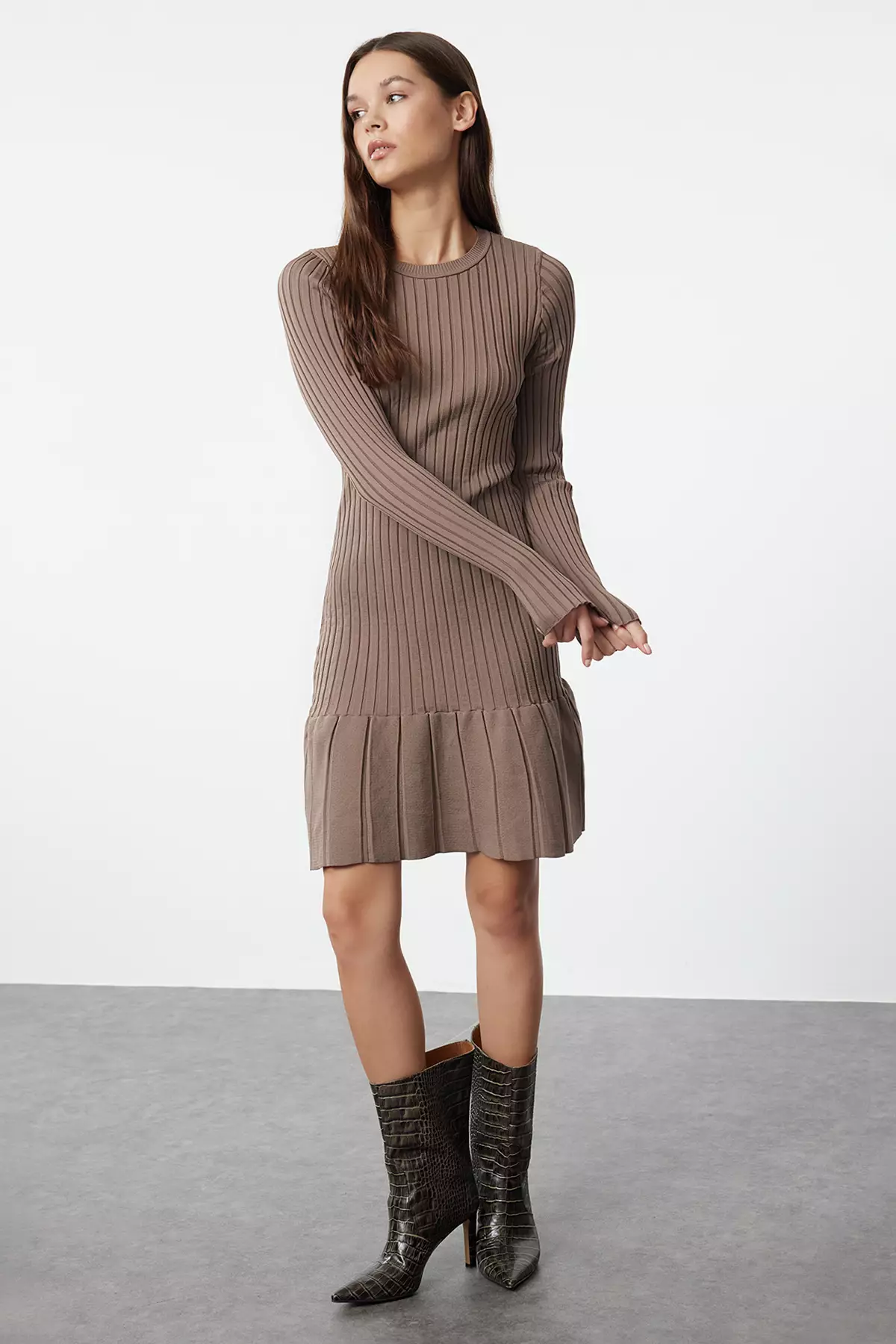 Mink Mini Knitwear Pleated Skirt Detailed Dress TWOAW24EL00013