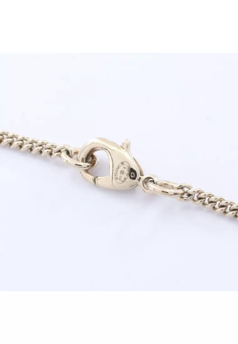 Pre-Loved Chanel coco mark Circle necklace GP Fake pearl Rhinestone leather gold clear off white B21K