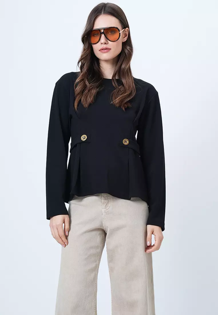 Buttoned Pleated Blouse