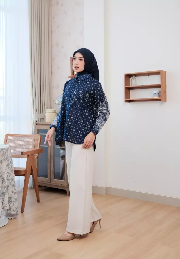 Sora Blouse Navy - Atasan Batik Wanita