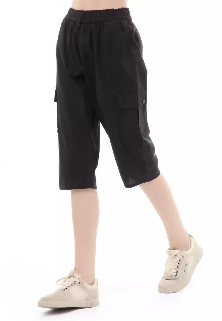 Madoc Short Pants Celana Pendek Kasual Wanita 7/8 Style Pocket Material Cotton ORIGINAL - Black