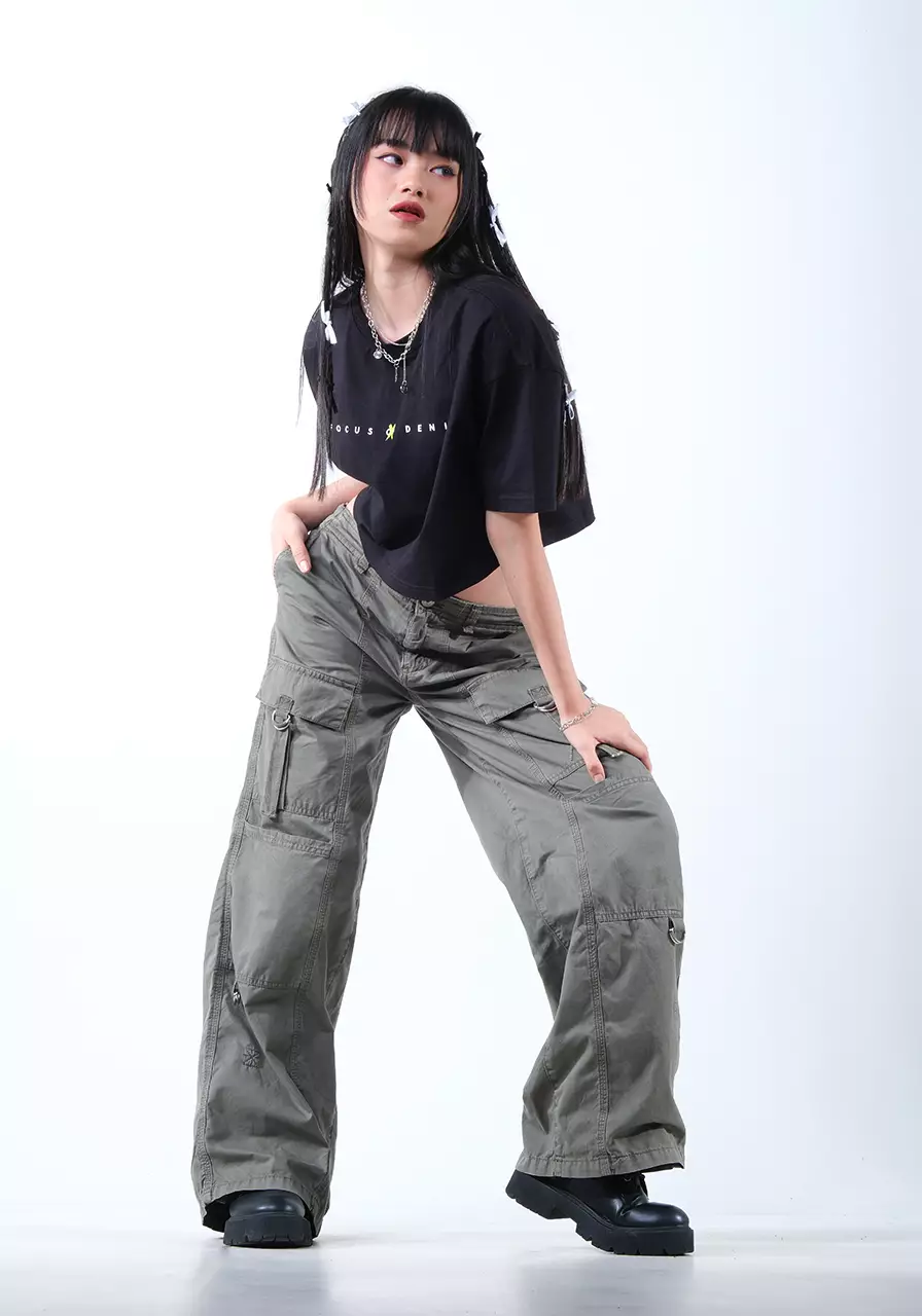 Celana Cargo Wanita Lily Dark Green