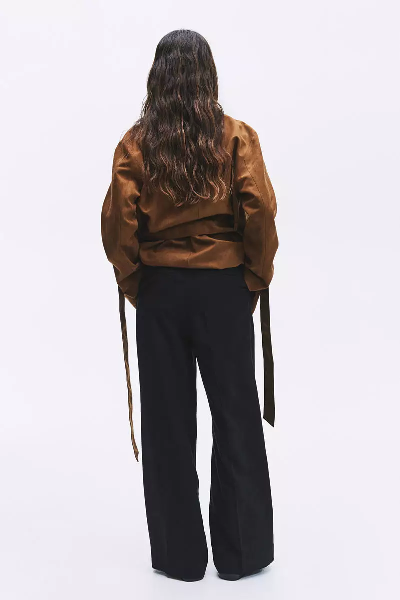 Wide belted trousers