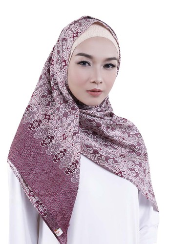 Sekar Arum Hijab Square Series - Red Heart