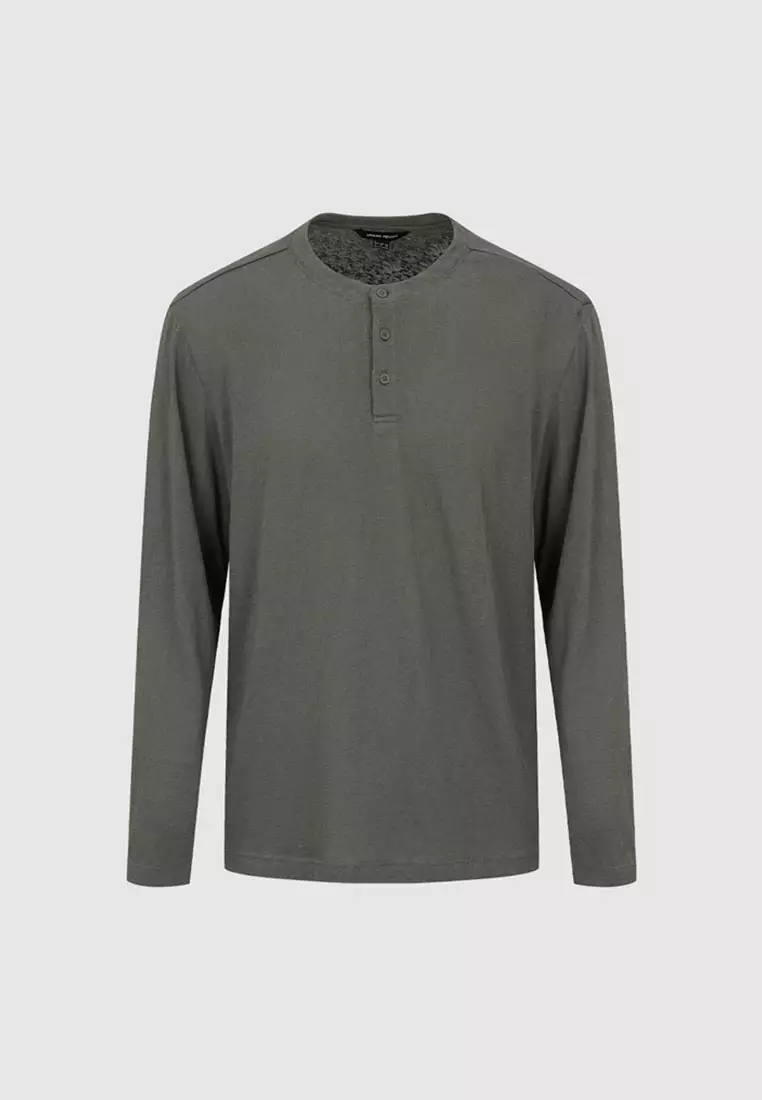Buy Urban Revivo Drop Shoulder Button Neck Cotton Blend T-Shirt 2026 ...