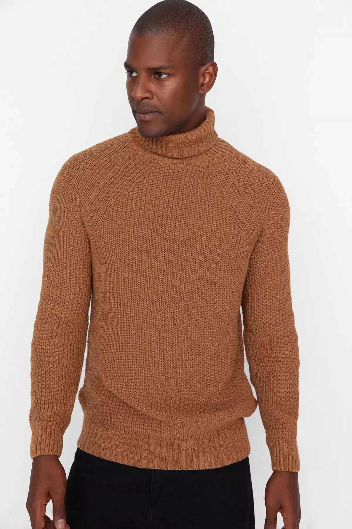 Camel coloured discount knitwear