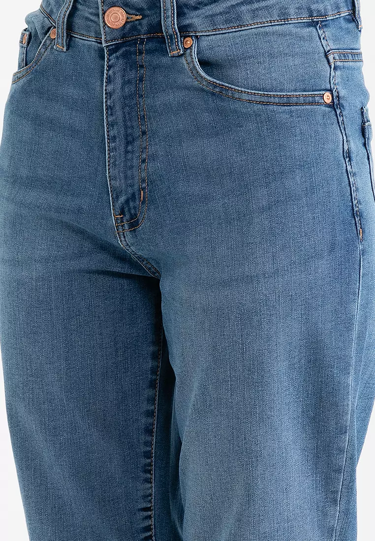 Quantic - Tapered Mom Jeans