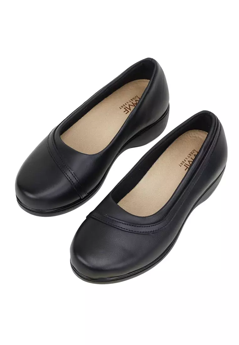 Dynomotion Diana School Shoes for Girls