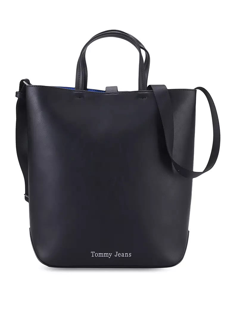 White tommy hilfiger bag hot sale
