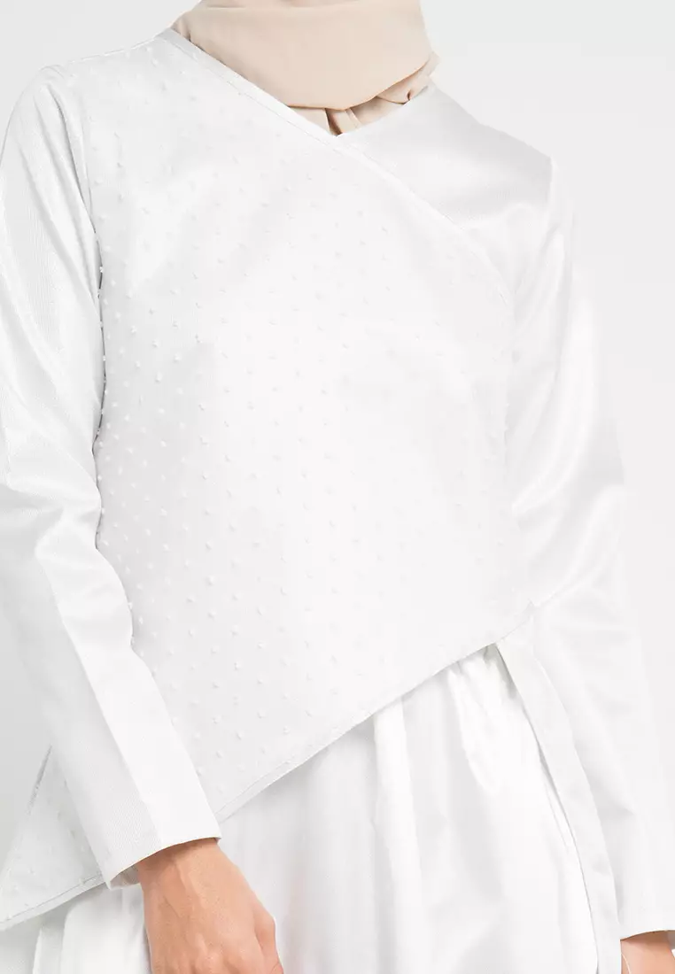 Ziva Assymetrical Blouse In Off White Glitter