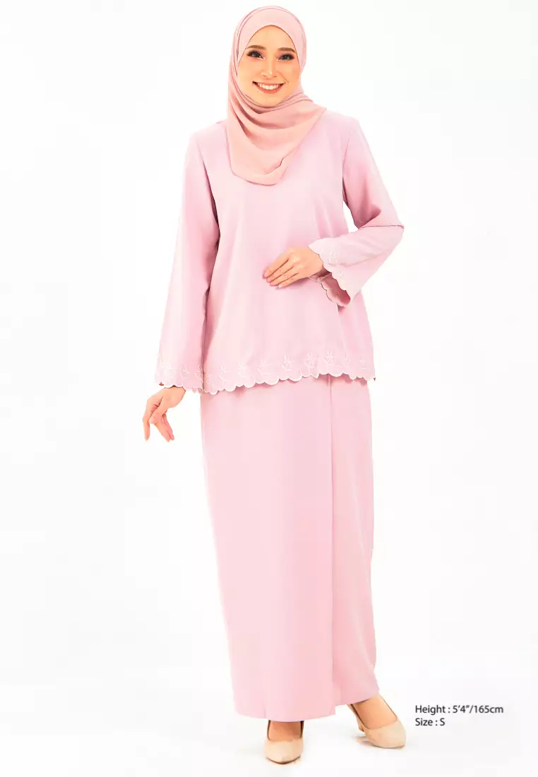 Gene Martino - Hasmita Kurung Modern