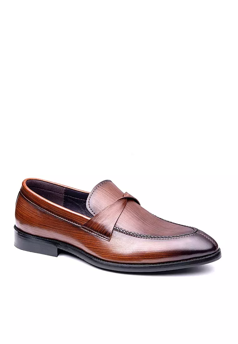 Buy Twenty Eight Shoes VANSA Leathers Slip on Loafer Shoes VSM