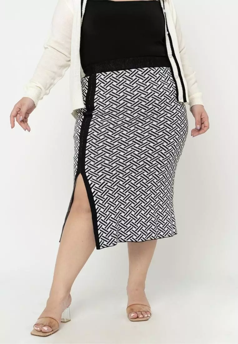Plus Size Knit Skirt Iselle Black