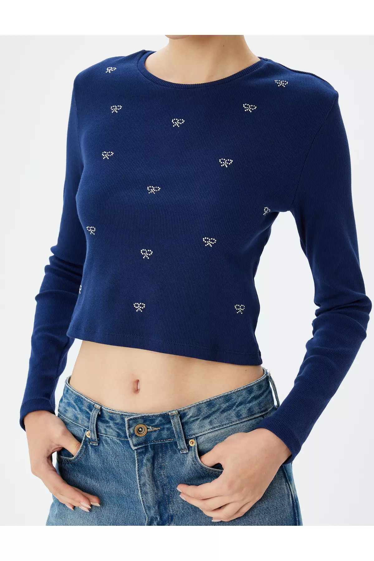 Crop T-Shirt Bow Pattern Long Sleeve Camisole Slim Fit