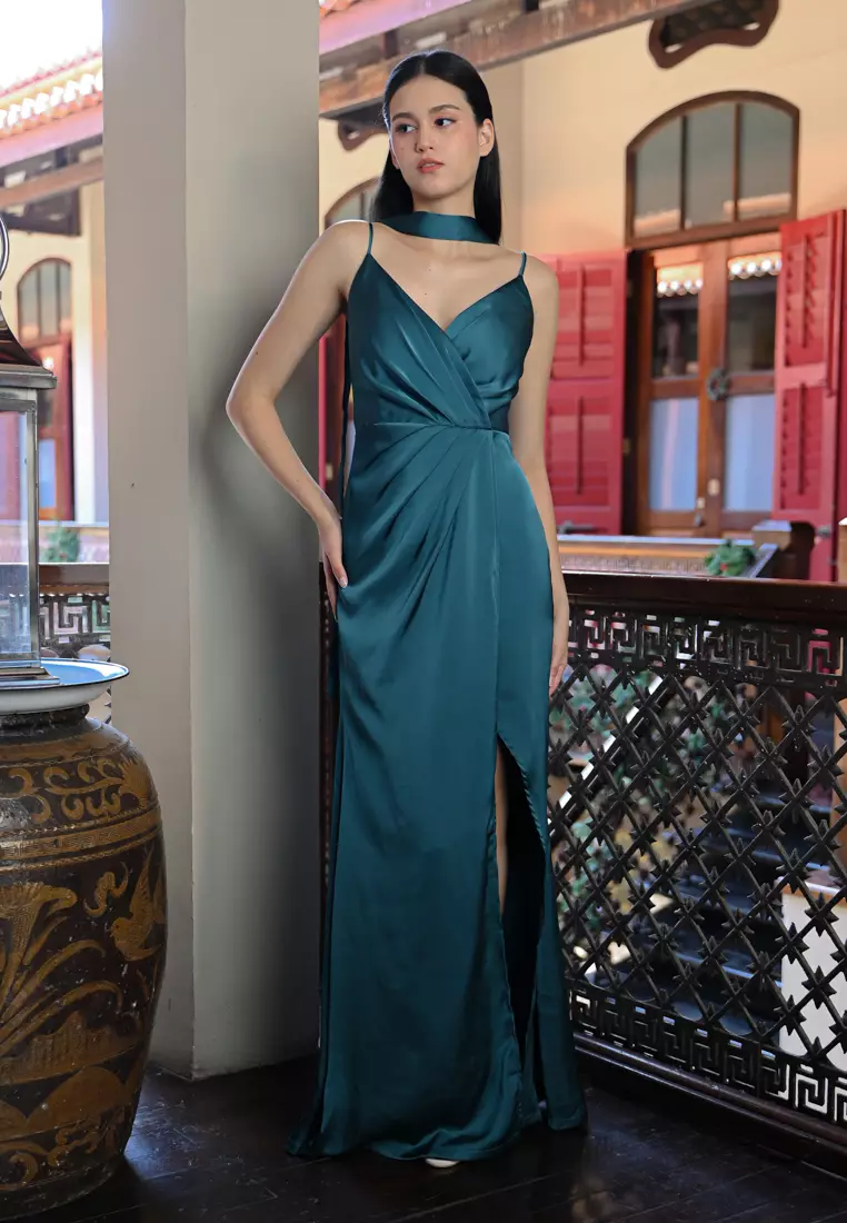缎面晚宴礼服