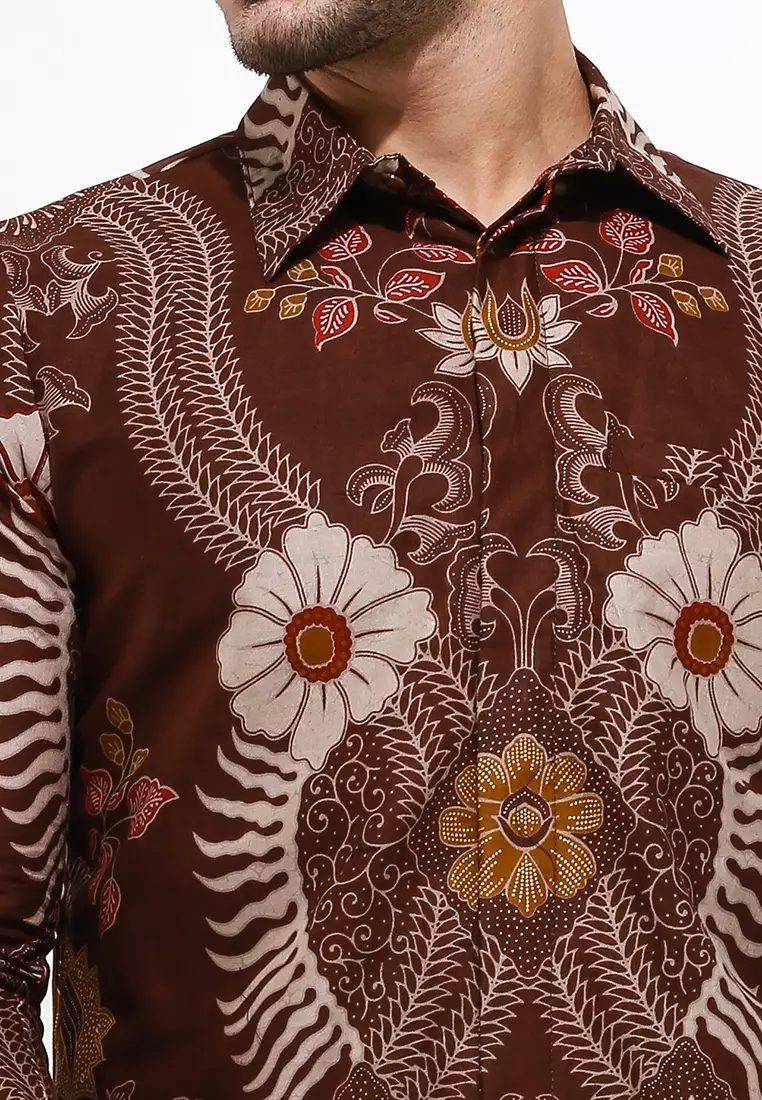 Banowati Coklat Kemeja Batik Pria Premium Slimfit Modern Lengan Panjang