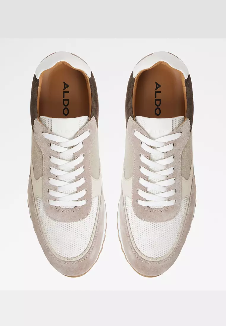 Gordo Low-Top Sneakers