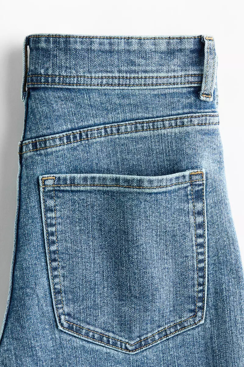 Wide High Waist Ankle Jeans